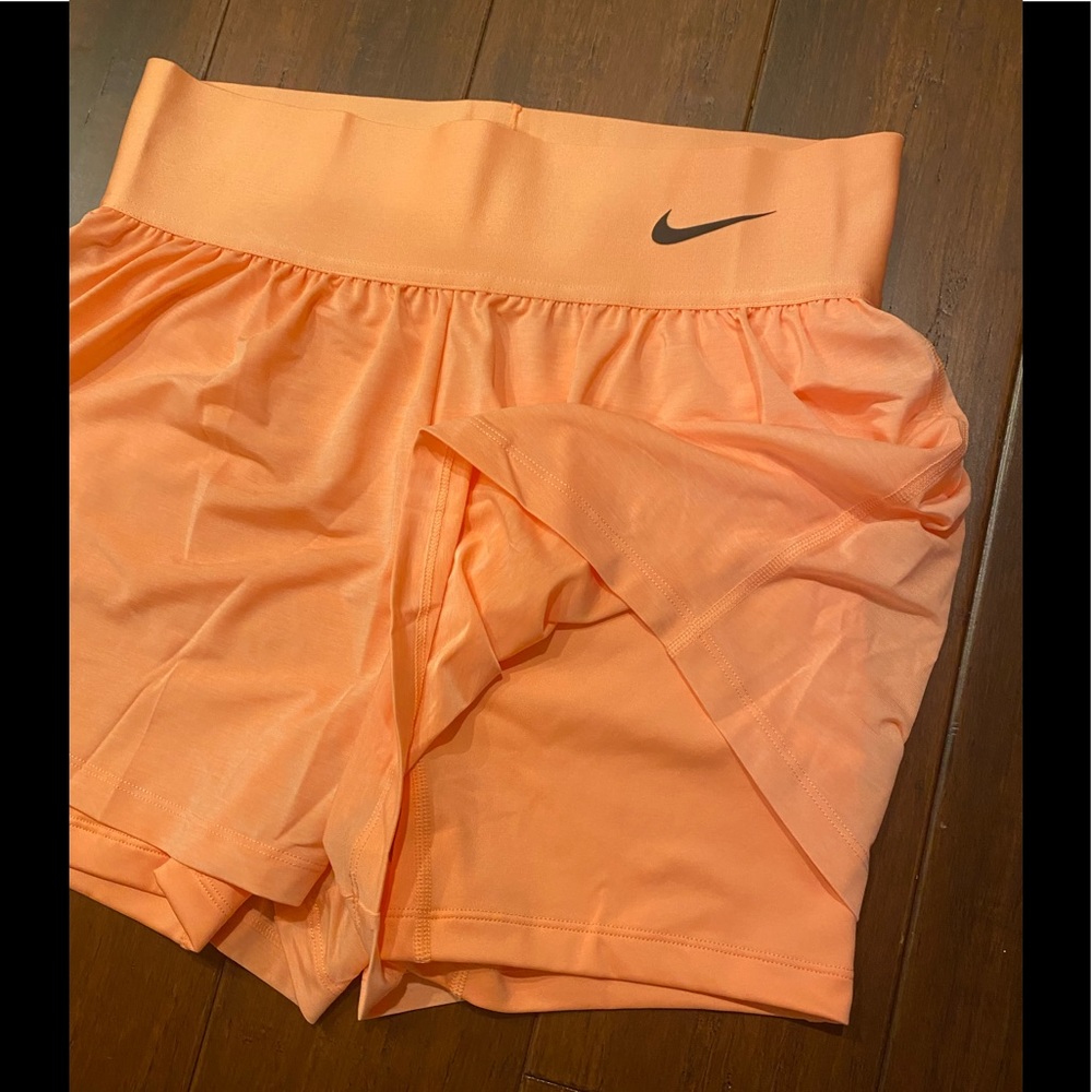 Nike women’s skort size S